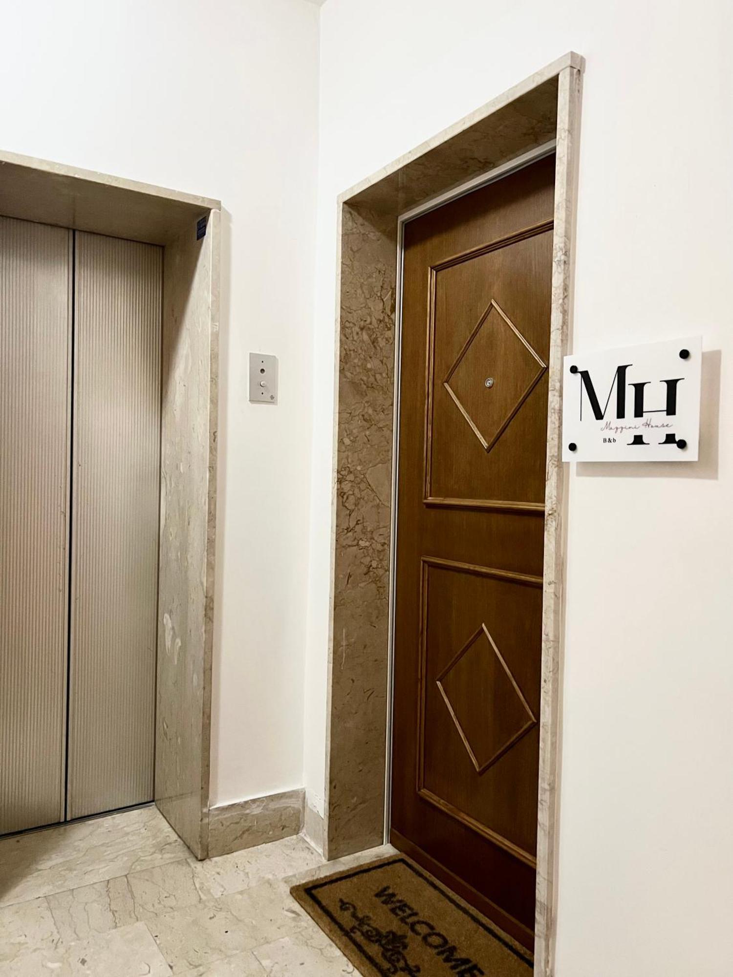 Mazzini House B&B ซัสซารี ภายนอก รูปภาพ